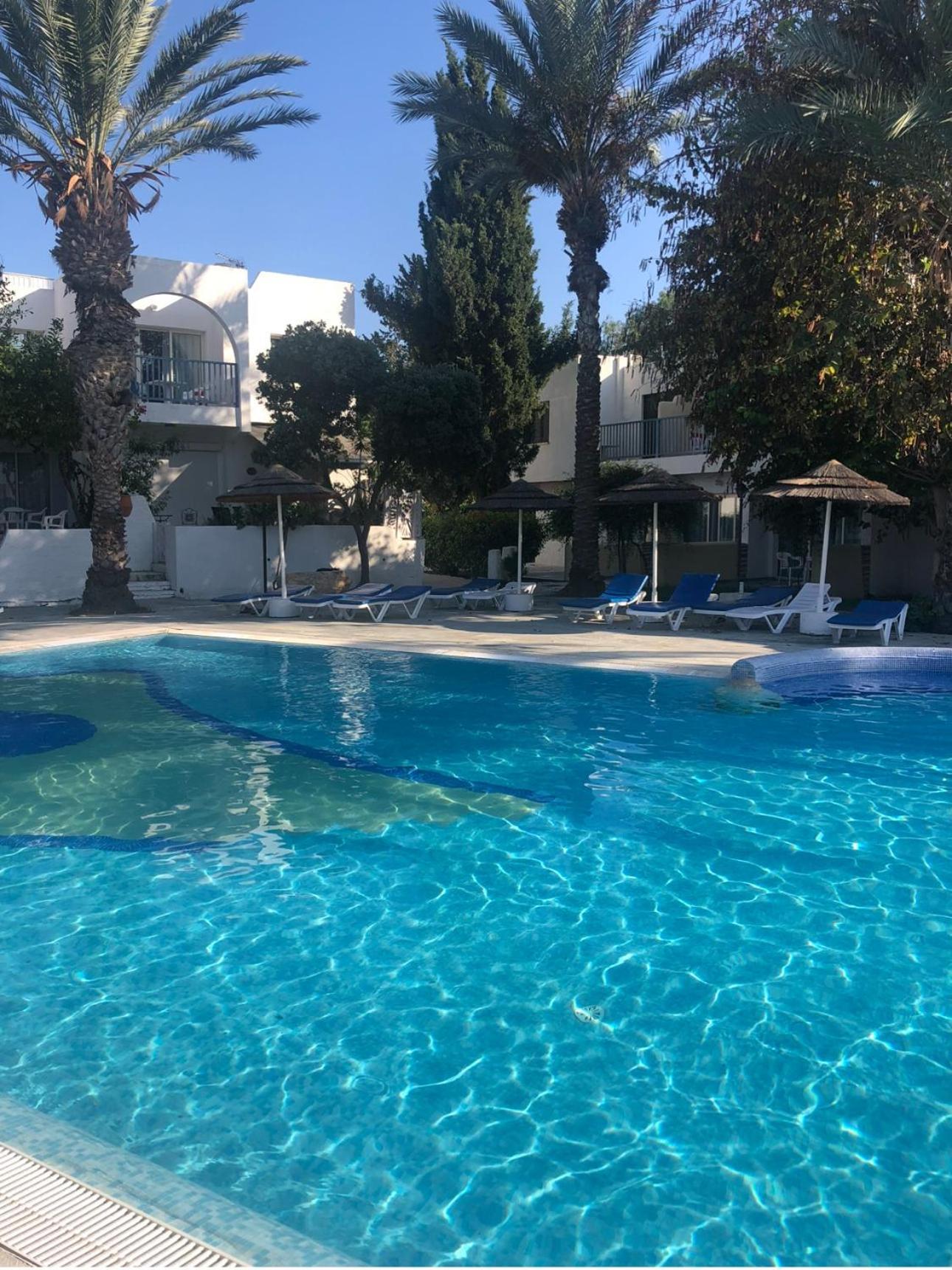 Paphos Gardens Studio Suite Esterno foto