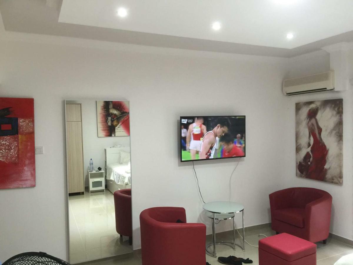 Paphos Gardens Studio Suite Esterno foto